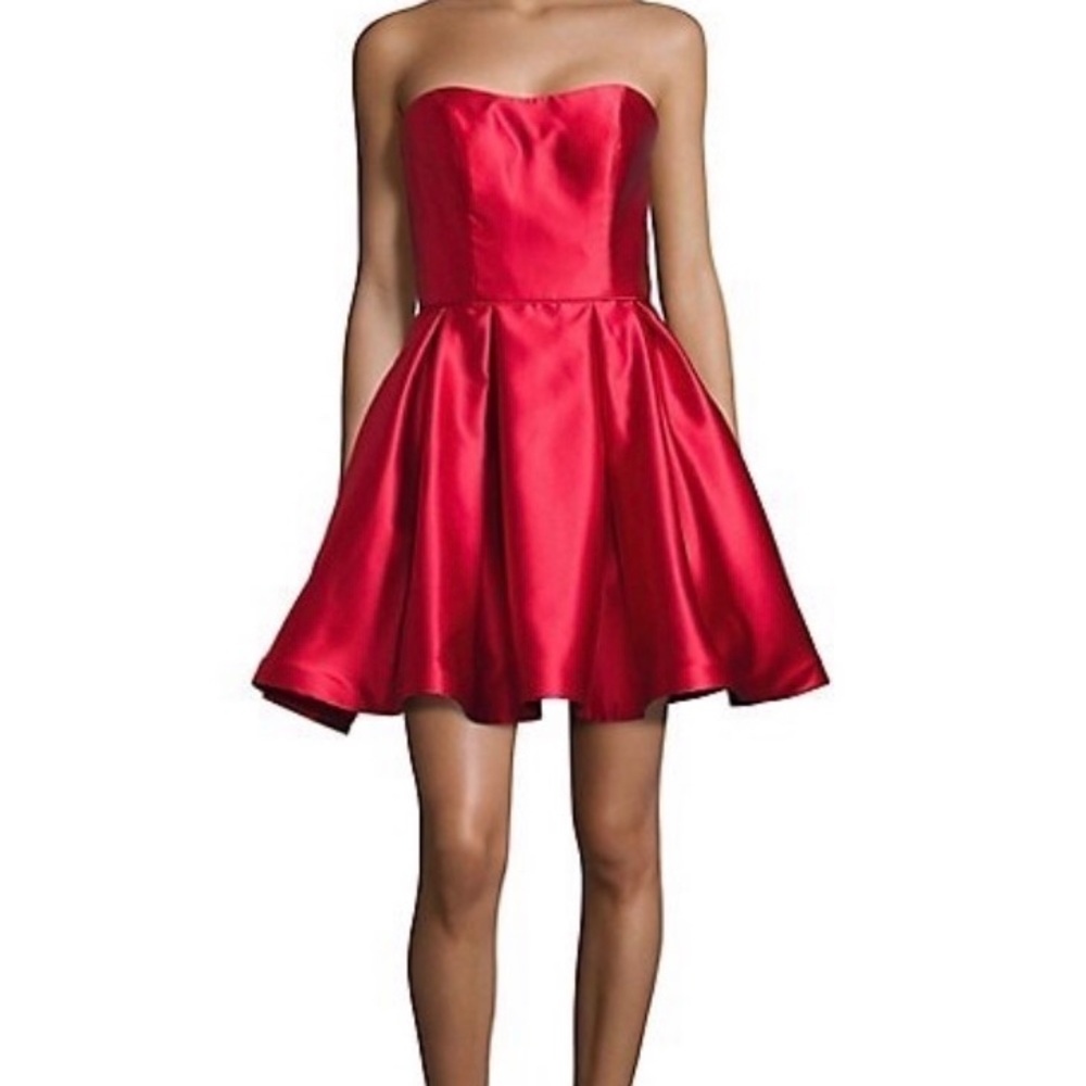 Betsy & Adam Short Sweetheart Strapless Dress